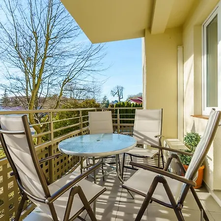 Klonowa Przy Morzu Z Garazem קולובז'ג